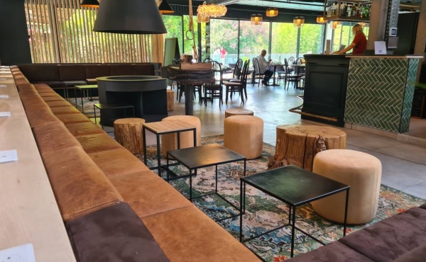 Coin lounge - Partage - Restaurant Nîmes - Restaurant Nîmes proche autoroute