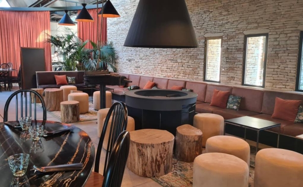 Coin lounge - Partage - Restaurant Nîmes - manger a NIMES